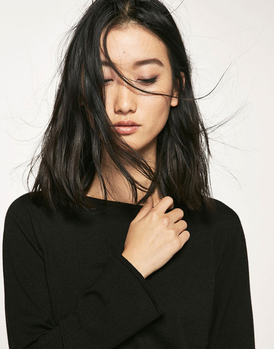 sweater with detail of sleeves to the mouth of bell - demo-trendify (1)